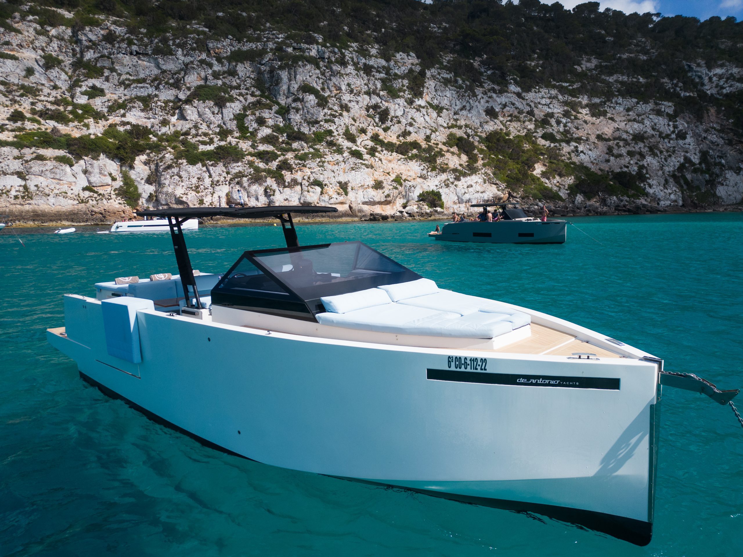 De Antonio D34 Cruiser